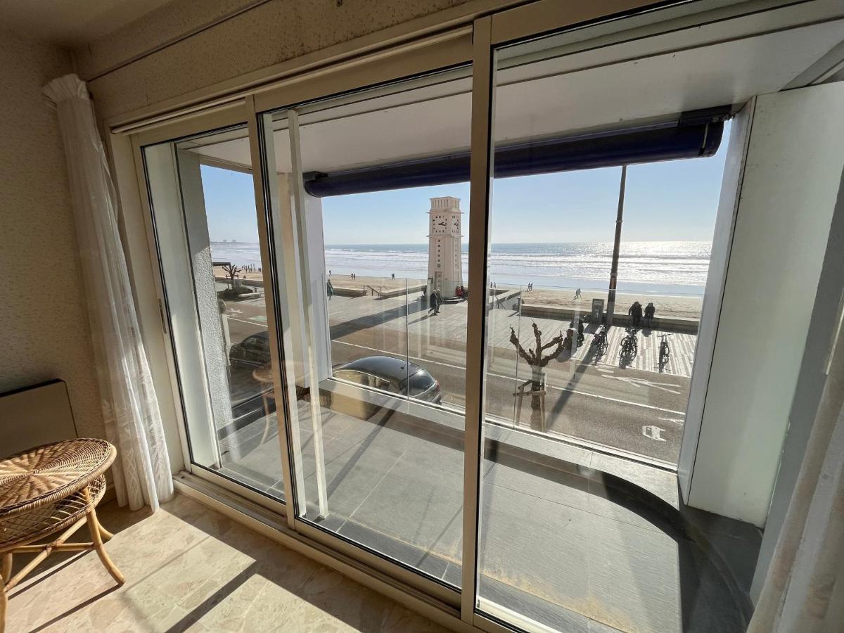 Appartement T2 Avec Balcon Et Vue Mer, 1Er Etage, Ascenseur, Tv, Cuisine Equipee - Fr-1-197-466 Les Sables-dʼOlonne Buitenkant foto